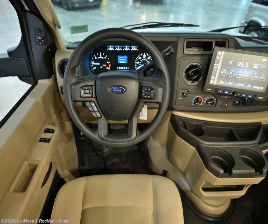 2027 Thor Motor Coach Chateau 28Z - New Class C For Sale by La Mesa | RecVan - Davie in Davie, Florida