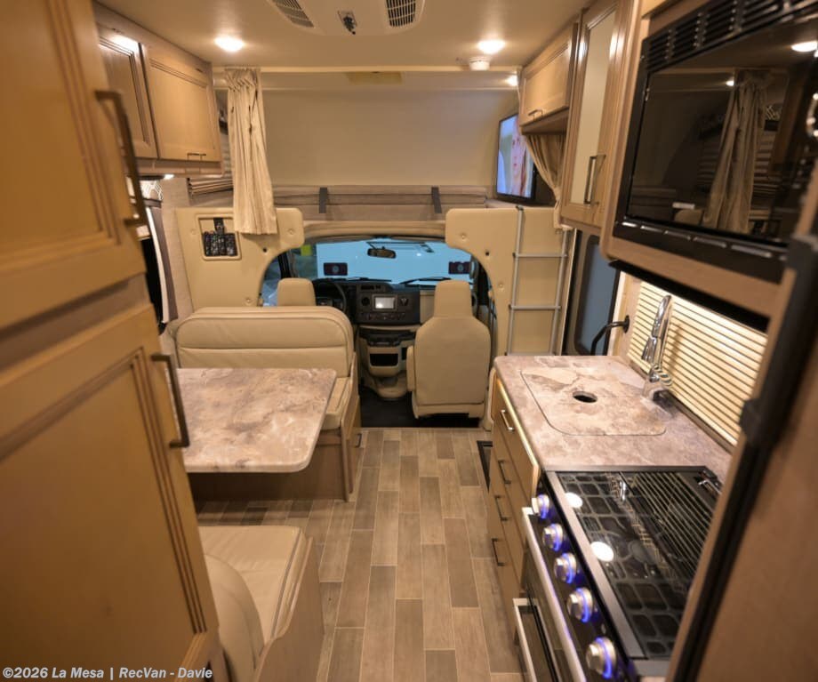 2021 Chateau 22B by Thor Motor Coach from La Mesa | RecVan - Davie in Davie, Florida