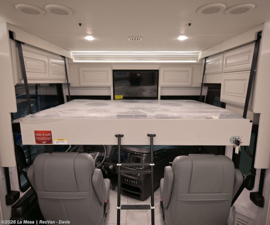 New 2027 Fleetwood Discovery LXE 40M-LXE available in Davie, Florida