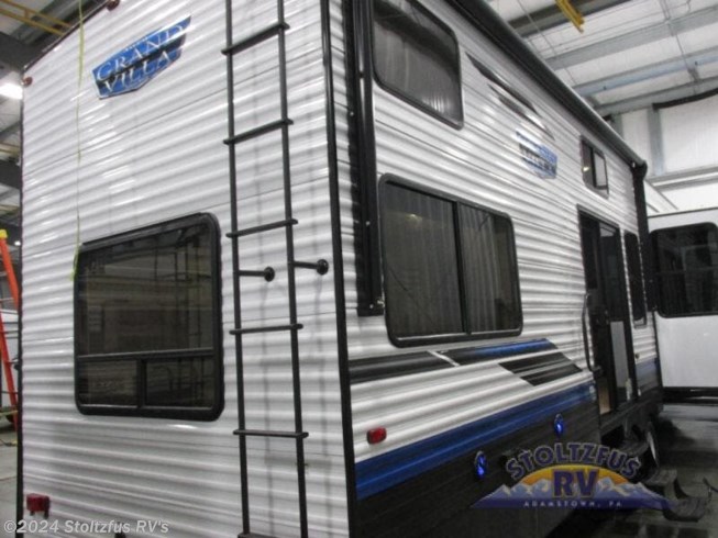2023 Salem Grand Villa 42FK by Forest River from Stoltzfus RV