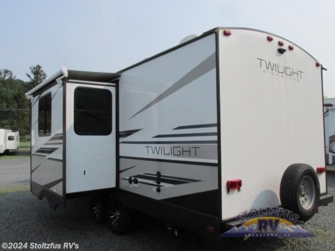 2022 Twilight Select 526RK by Cruiser RV from Stoltzfus RV