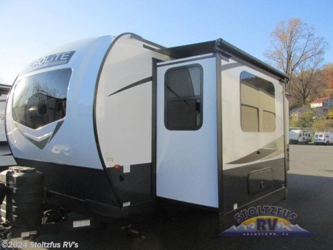 2024 Flagstaff Micro Lite 25FKS by Forest River from Stoltzfus RV