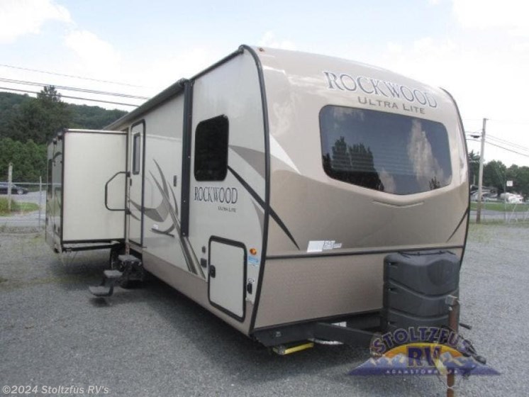 Used 2018 Forest River Rockwood Ultra Lite 2707WS available in Adamstown, Pennsylvania