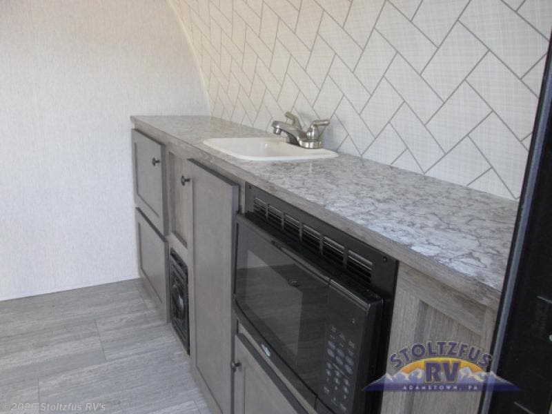 2025 SunRay 139T by Sunset Park RV from Stoltzfus RV's in Adamstown, Pennsylvania