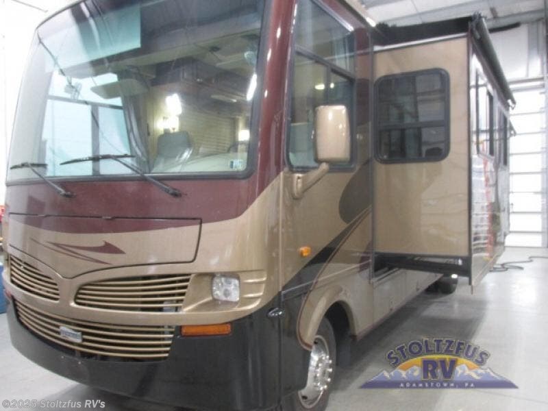 2011 Bay Star 3302 by Newmar from Stoltzfus RV&#39;s in Adamstown, Pennsylvania