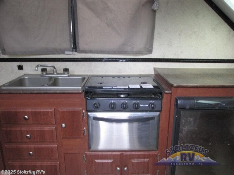 2015 Flagstaff Hard Side T19SCHW by Forest River from Stoltzfus RV's in Adamstown, Pennsylvania