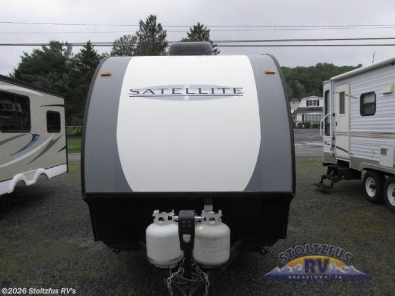 2018 Starcraft Satellite 18MK - Used Travel Trailer For Sale by Stoltzfus RV's in Adamstown, Pennsylvania