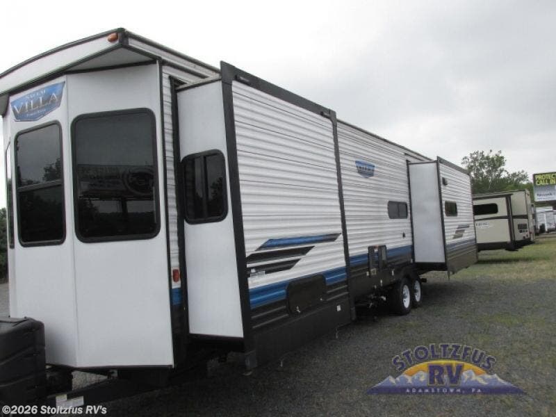 Used 2023 Forest River Salem Villa Series 40RLB available in Adamstown, Pennsylvania