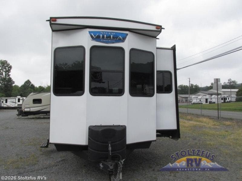 2023 Salem Villa Series 40RLB by Forest River from Stoltzfus RV's in Adamstown, Pennsylvania