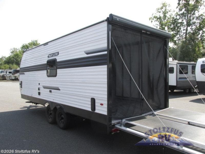 2026 Sun Lite 24TH by Sunset Park RV from Stoltzfus RV's in Adamstown, Pennsylvania