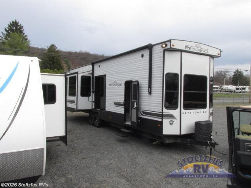 Used 2023 Keystone Residence 401FLFT available in Adamstown, Pennsylvania