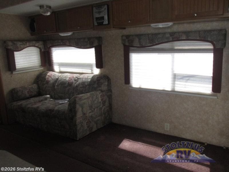 2005 Dutchmen 31RL SIGNATURE by Dutchmen from Stoltzfus RV's in Adamstown, Pennsylvania