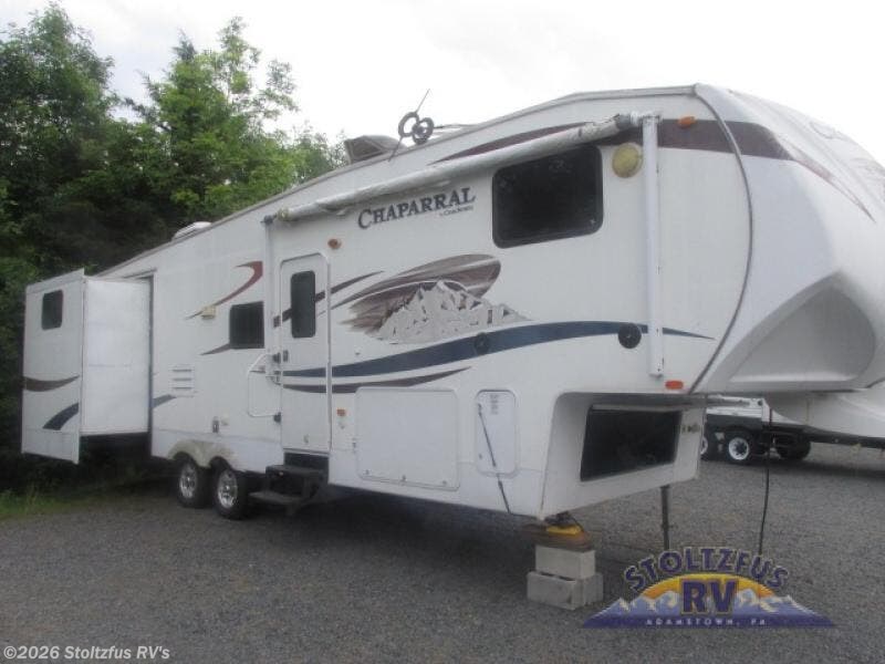 2010 Chaparral 299TSB by Coachmen from Stoltzfus RV's in Adamstown, Pennsylvania