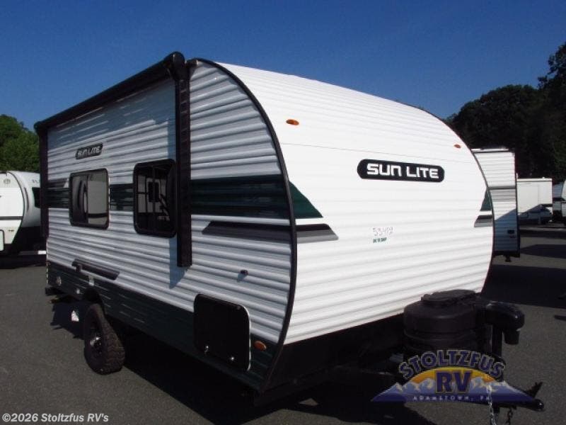2027 Sun Lite 18RD by Sunset Park RV from Stoltzfus RV's in Adamstown, Pennsylvania