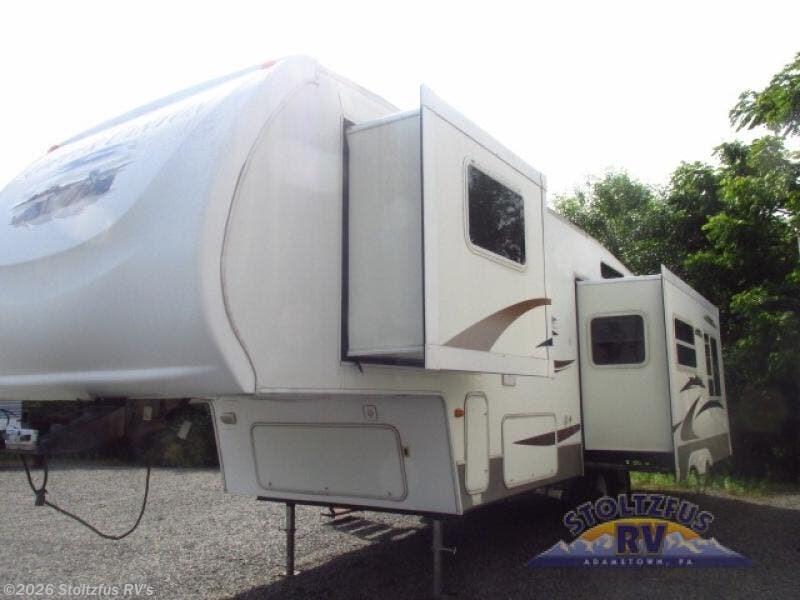 2005 Sprinter Copper Canyon 293 FWSLS by Keystone from Stoltzfus RV's in Adamstown, Pennsylvania