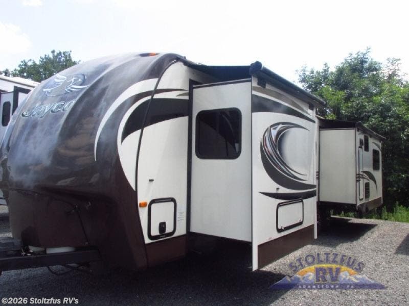 2015 Eagle 338RETS by Jayco from Stoltzfus RV's in Adamstown, Pennsylvania
