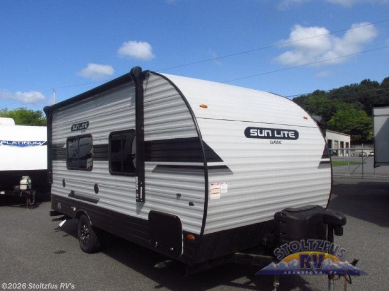Used 2023 Sunset Park RV Sun Lite 18RD available in Adamstown, Pennsylvania