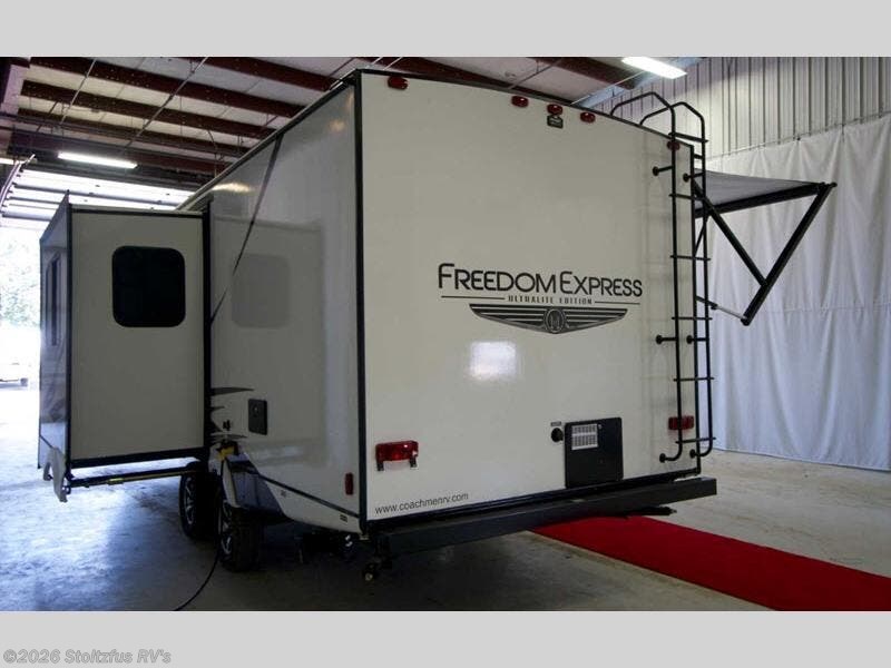 Used 2021 Coachmen Freedom Express Ultra Lite 257BHS available in Adamstown, Pennsylvania