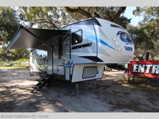 2019 Forest River Cherokee Arctic Wolf 265DBH8 RV for Sale in Ocala, FL 34480 | 3CH087 | RVUSA 2019 Forest River Cherokee Arctic Wolf 265dbh8