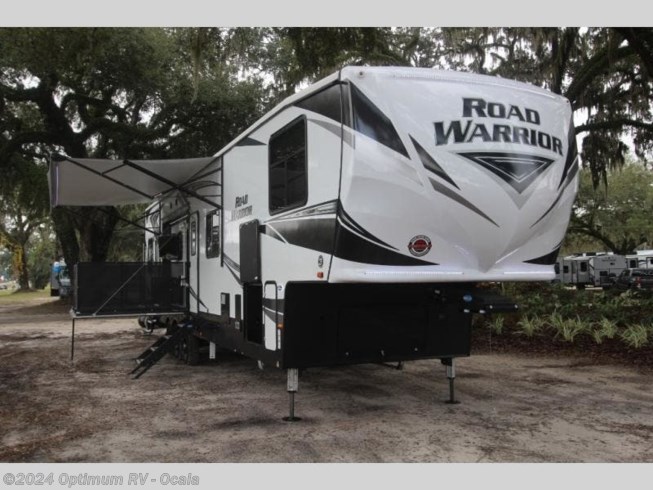2019 Heartland Road Warrior 4275 RV for Sale in Ocala, FL 34480 Heartland Road Warrior 4275 Fifth Wheel With Side Porch