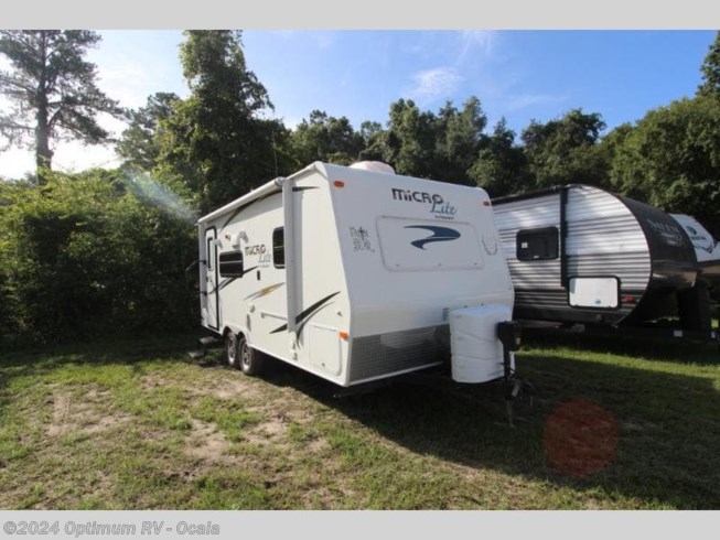 2015 Forest River Flagstaff Micro Lite 21FBRS RV for Sale in Ocala, FL ...