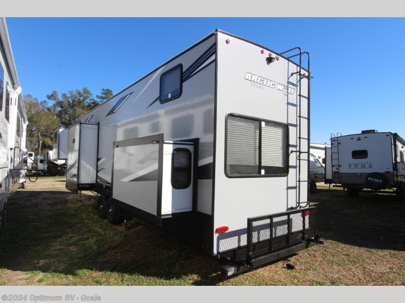 2021 Forest River Cherokee Arctic Wolf Suite 3990 RV for Sale in Ocala