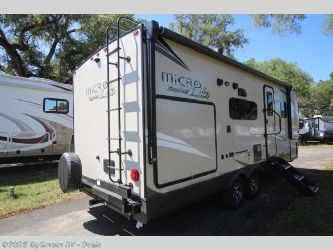 2021 Forest River Flagstaff Micro Lite 25BSDS RV for Sale in Ocala, FL 34480 | 3FS409 | RVUSA 2021 Forest River Rv Flagstaff Micro Lite 25bsds