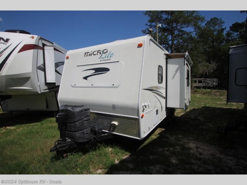 2014 Forest River Flagstaff Micro Lite 21FBRS RV for Sale in Ocala, FL 34480 | 0AR839 | RVUSA 2014 Flagstaff Micro Lite 21fbrs For Sale