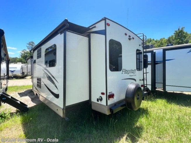 Used 2016 Forest River Flagstaff Super Lite 27RLWS available in Ocala, Florida