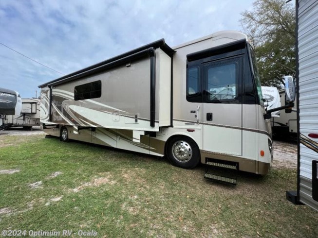 Used 2016 Itasca Meridian 40R available in Ocala, Florida