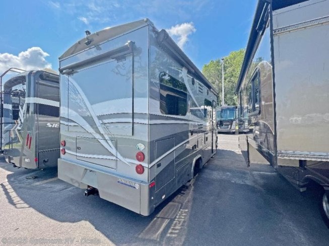 2020 Dynamax Corp isata 3 24RW - Used Class C For Sale by Optimum RV - Ocala in Ocala, Florida