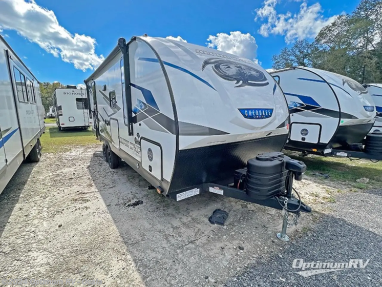 New 2024 Forest River Cherokee Alpha Wolf 22SW-L available in Ocala, Florida