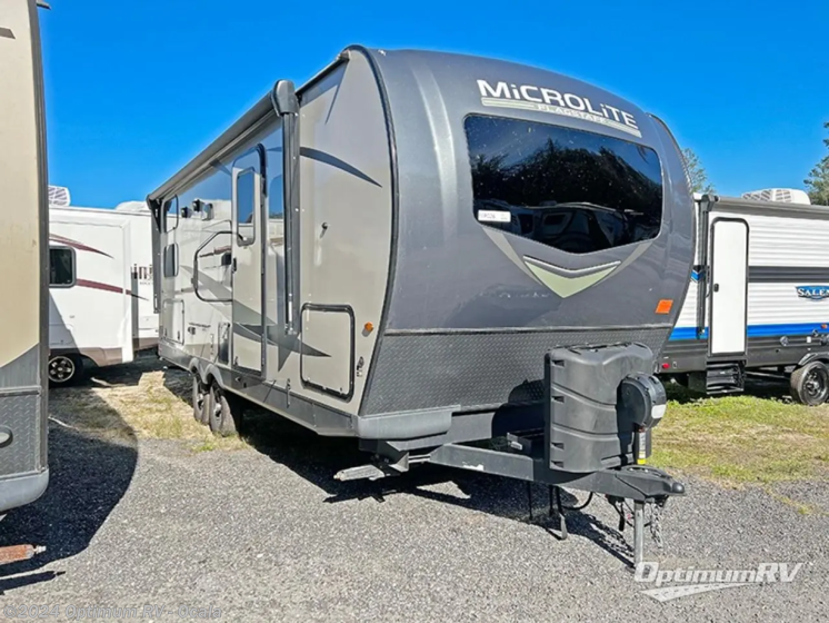 Used 2023 Forest River Flagstaff Micro Lite 25BDS available in Ocala, Florida