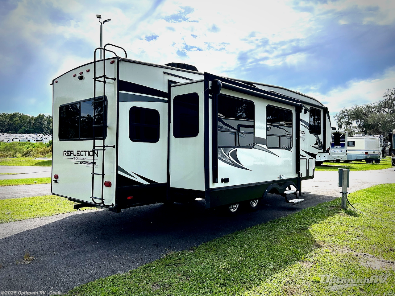 2022 Grand Design Reflection 150 Series 295RL - Used Fifth Wheel For Sale by Optimum RV - Ocala in Ocala, Florida features Slideout, Awning