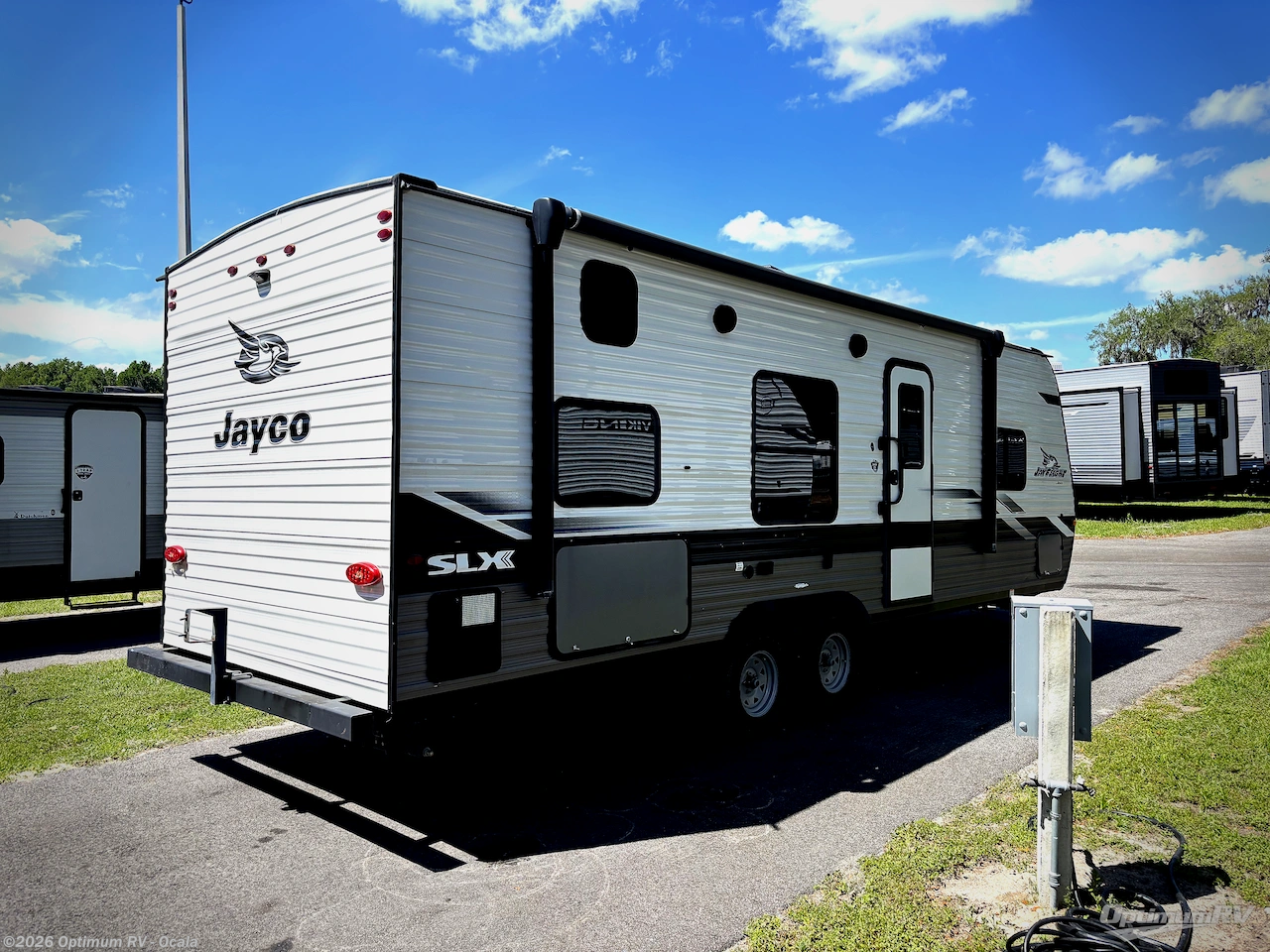 2022 Jayco Jay Flight SLX 8 264BH - Used Travel Trailer For Sale by Optimum RV - Ocala in Ocala, Florida features Awning