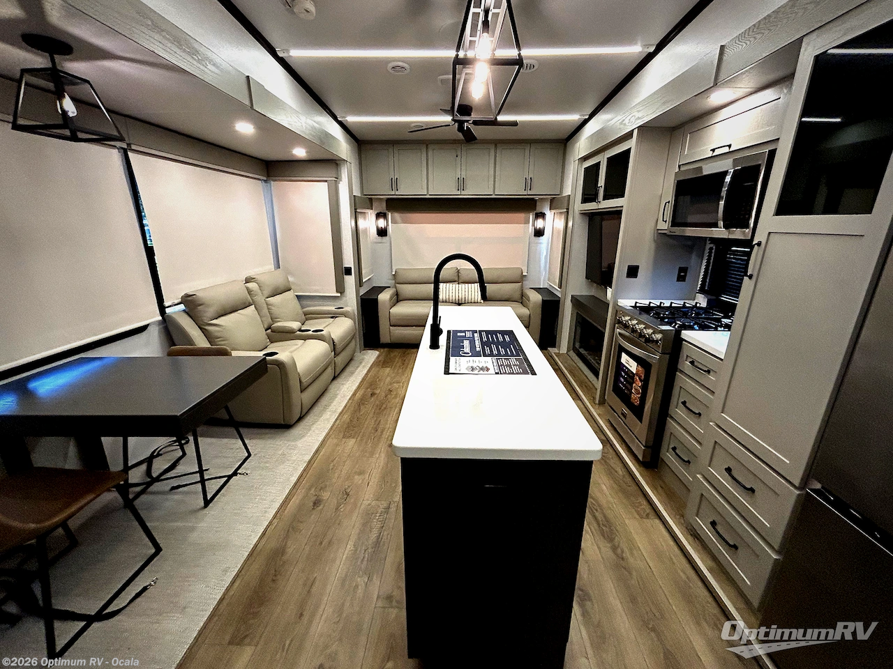 New 2025 Palomino Columbus 380RL available in Ocala, Florida