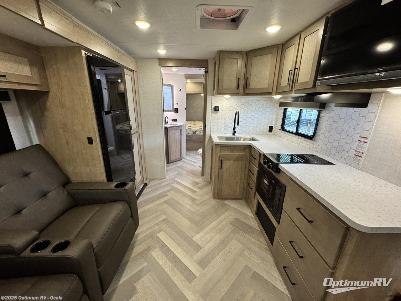 2025 E-Series 25RUD by Ember RV from Optimum RV - Ocala in Ocala, Florida
