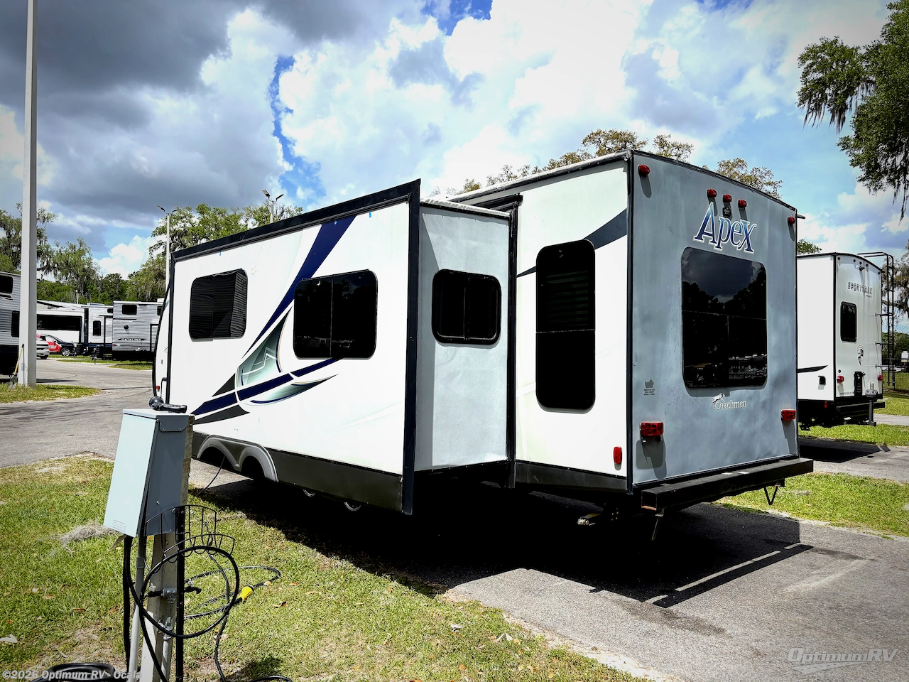 2018 Apex Ultra-Lite 279RLSS by Coachmen from Optimum RV - Ocala in Ocala, Florida
