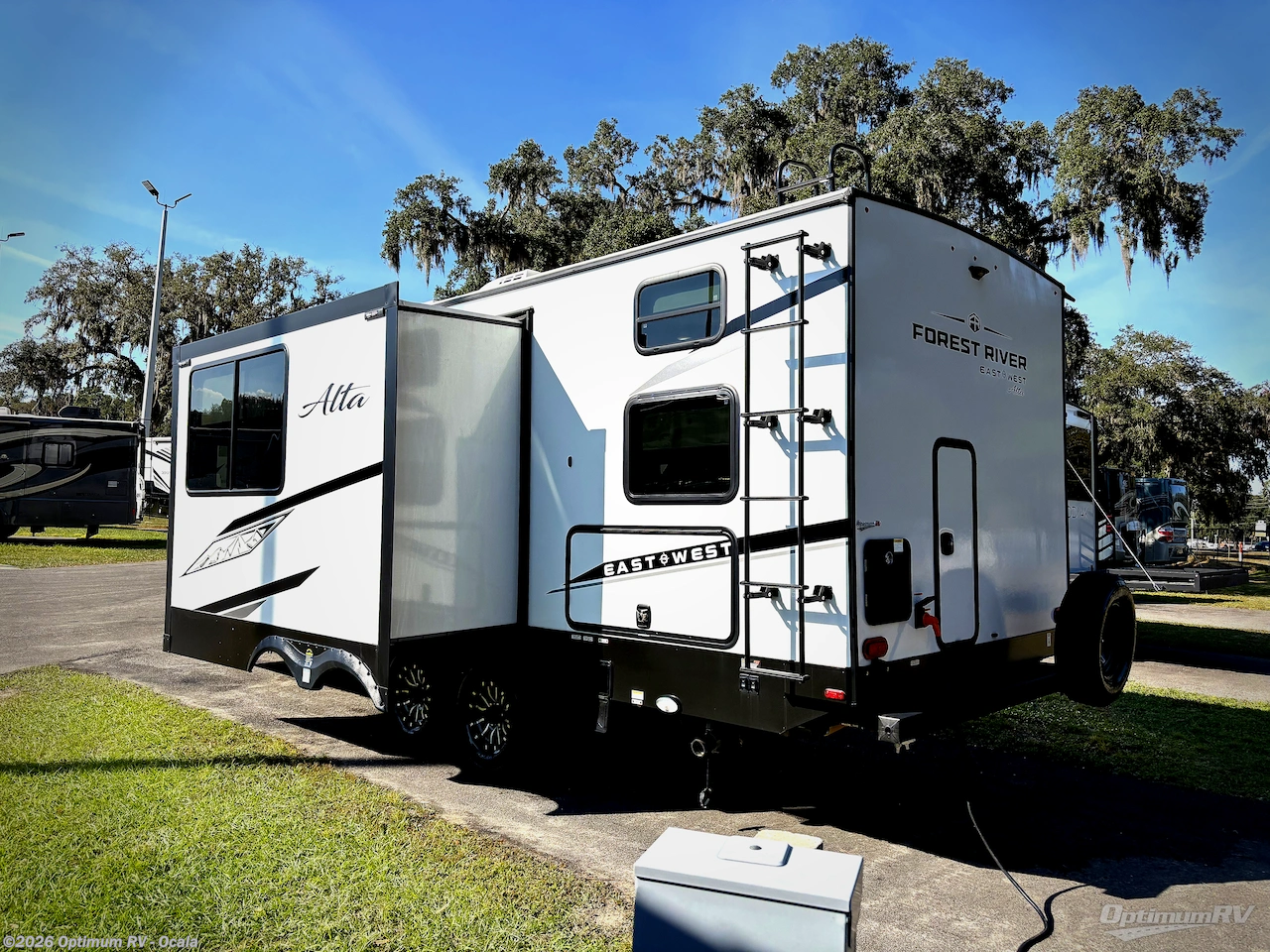 2025 Alta 2475KBH by East to West from Optimum RV - Ocala in Ocala, Florida