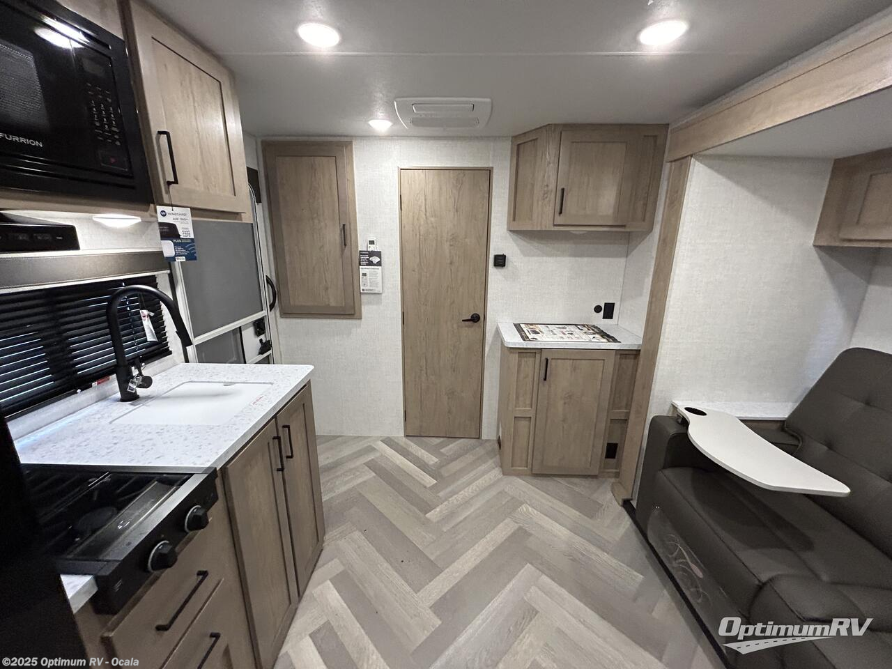 New 2025 Ember RV E-Series 18RBE available in Ocala, Florida