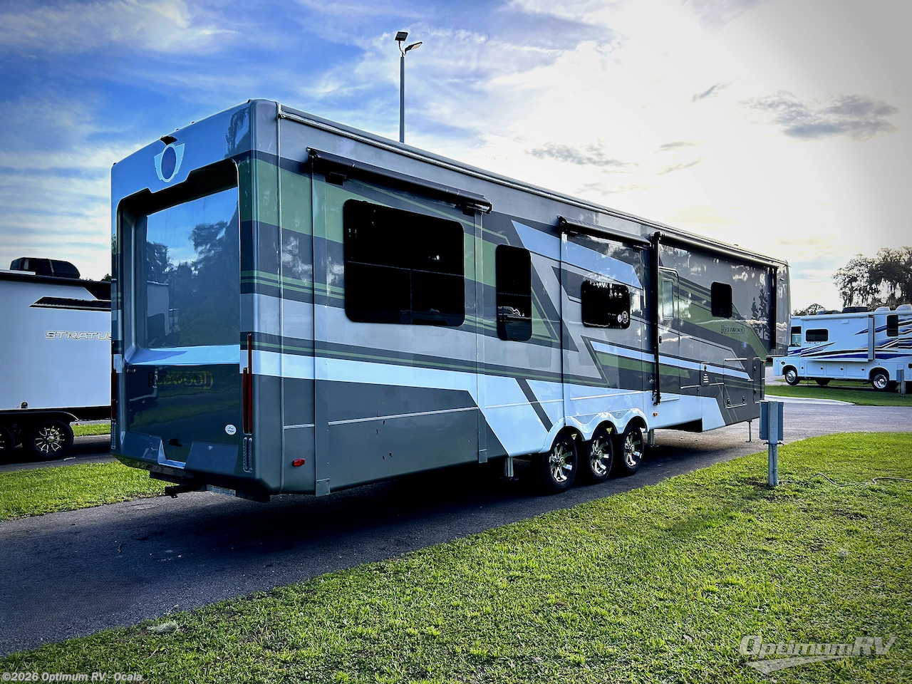 2025 Redwood RV Redwood 415RD - New Fifth Wheel For Sale by Optimum RV - Ocala in Ocala, Florida features Awning, Slideout