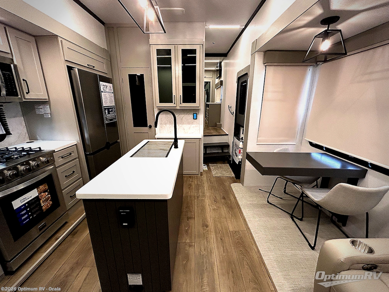 New 2025 Palomino Columbus 376DS available in Ocala, Florida