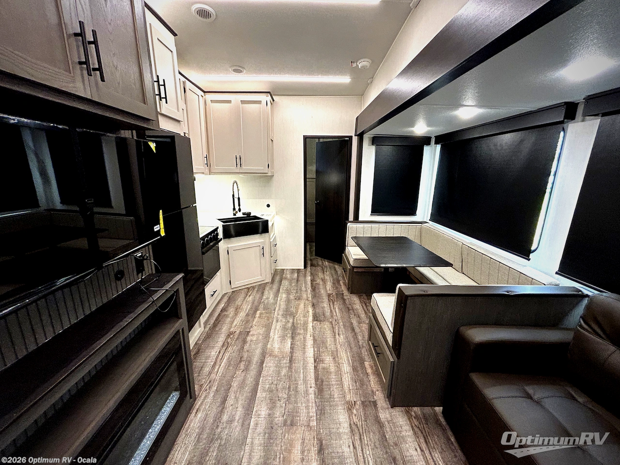 New 2025 Forest River Cherokee Arctic Wolf 287BH available in Ocala, Florida