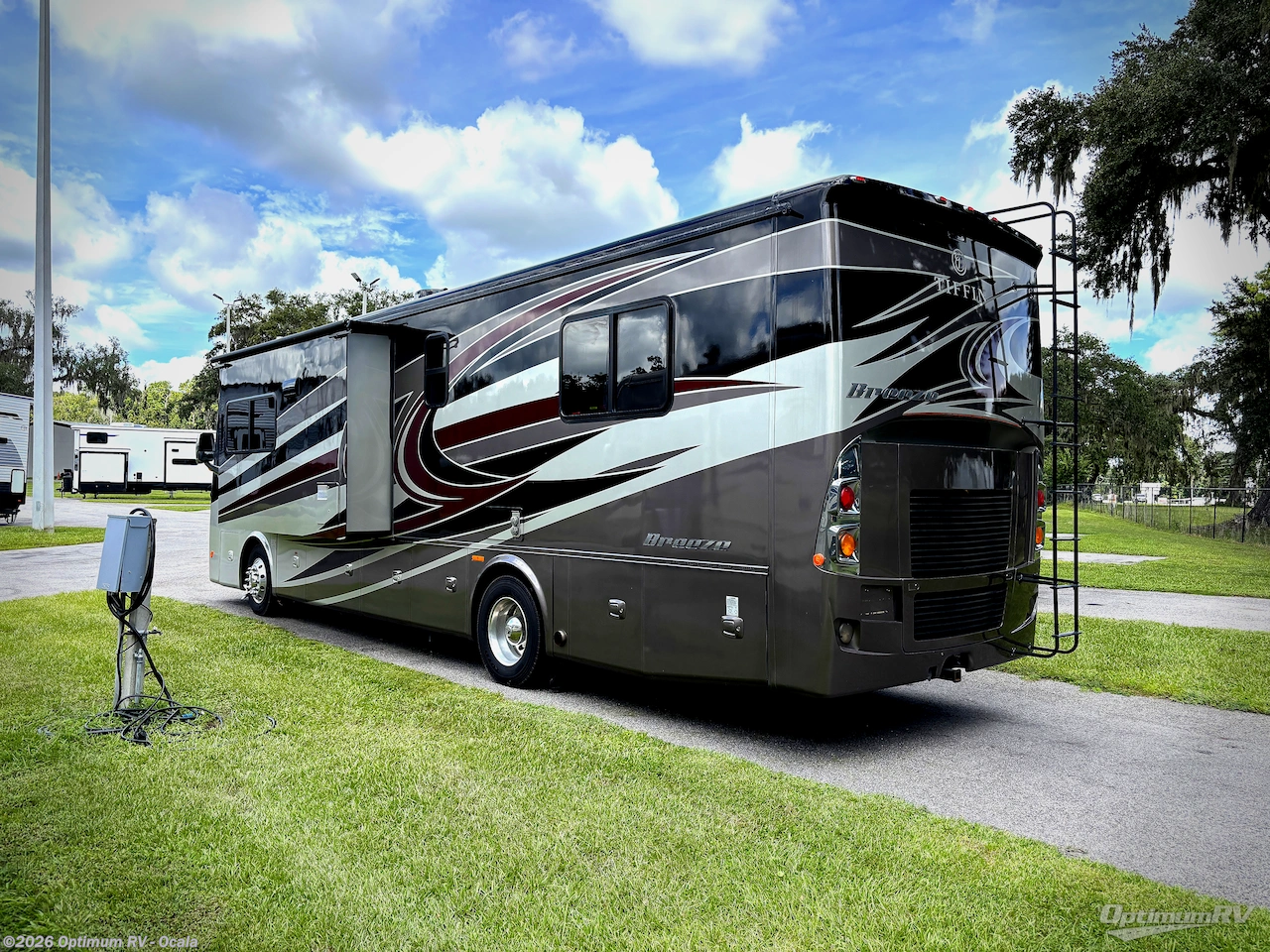 2017 Allegro Breeze 32 BR by Tiffin from Optimum RV - Ocala in Ocala, Florida