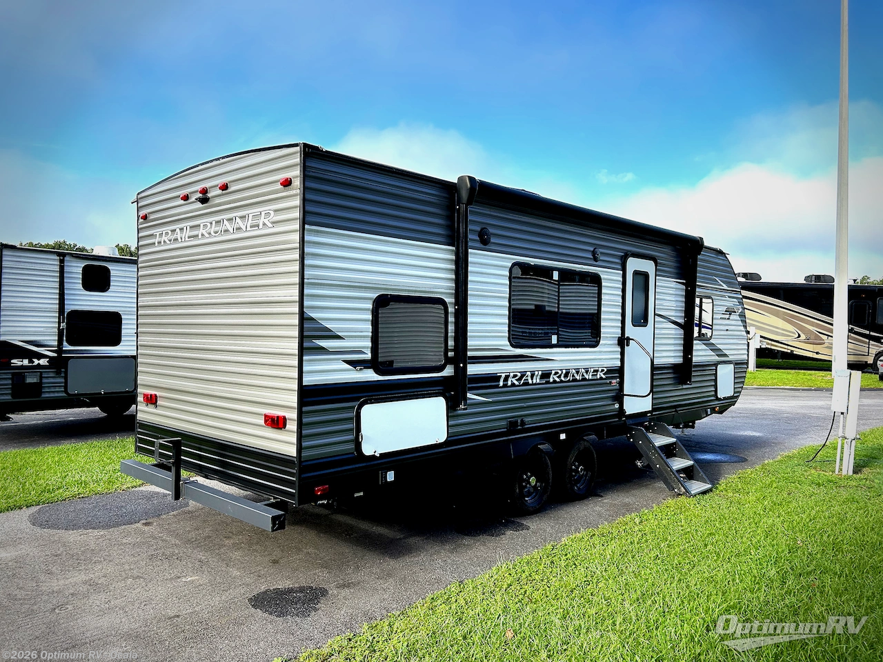 2023 Heartland Trail Runner 25JM - Used Travel Trailer For Sale by Optimum RV - Ocala in Ocala, Florida features Awning