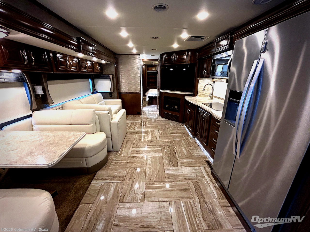 Used 2017 Thor Venetian G36 available in Ocala, Florida