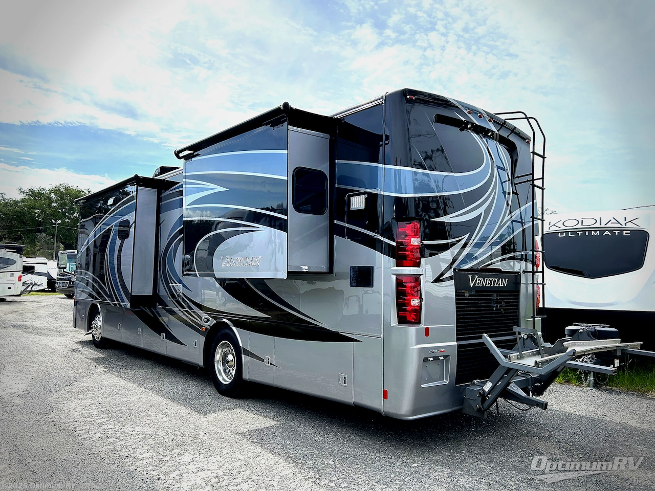 2017 Venetian G36 by Thor from Optimum RV - Ocala in Ocala, Florida