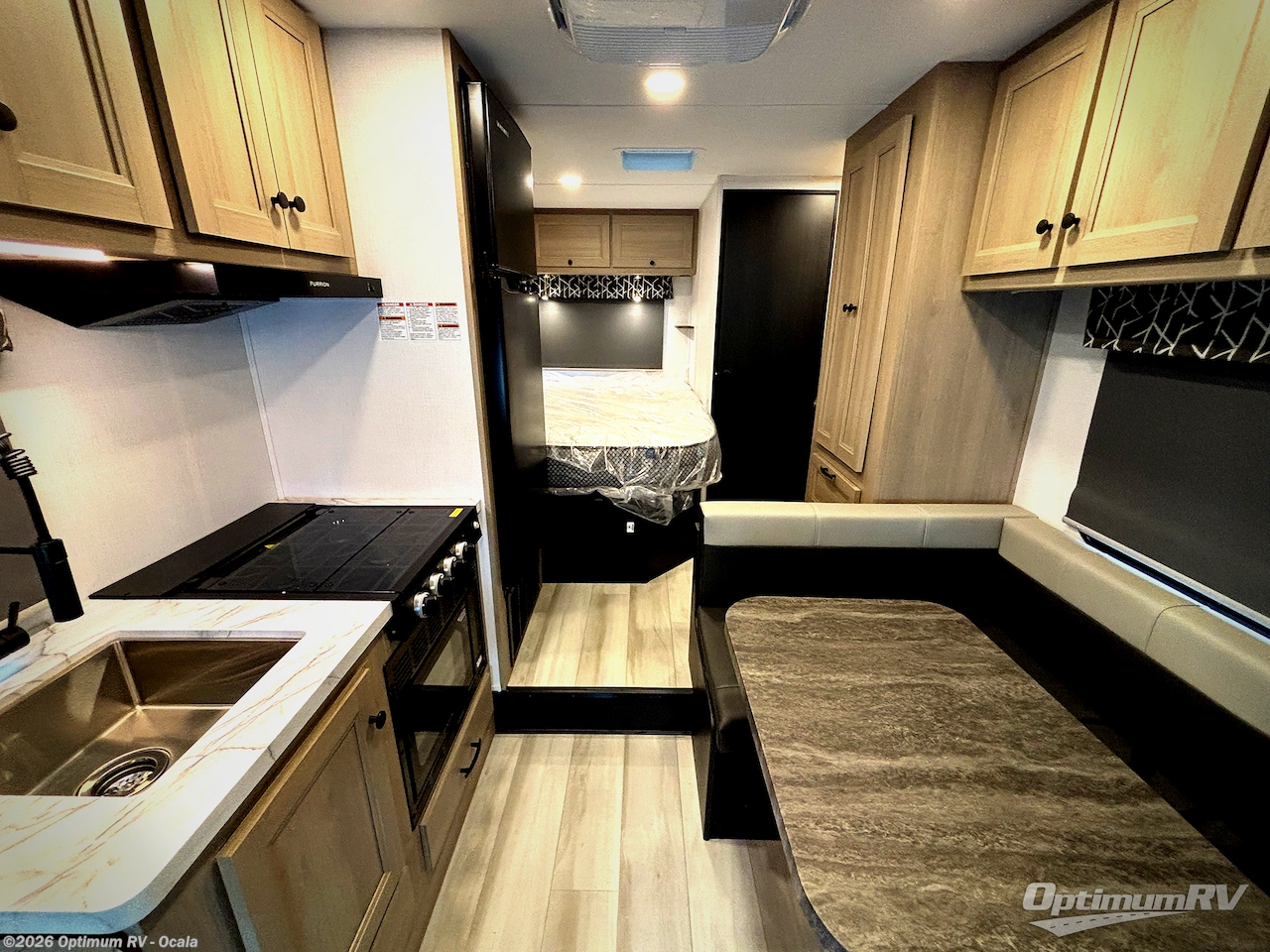 New 2026 Forest River Sunseeker LE 2350ALEF available in Ocala, Florida