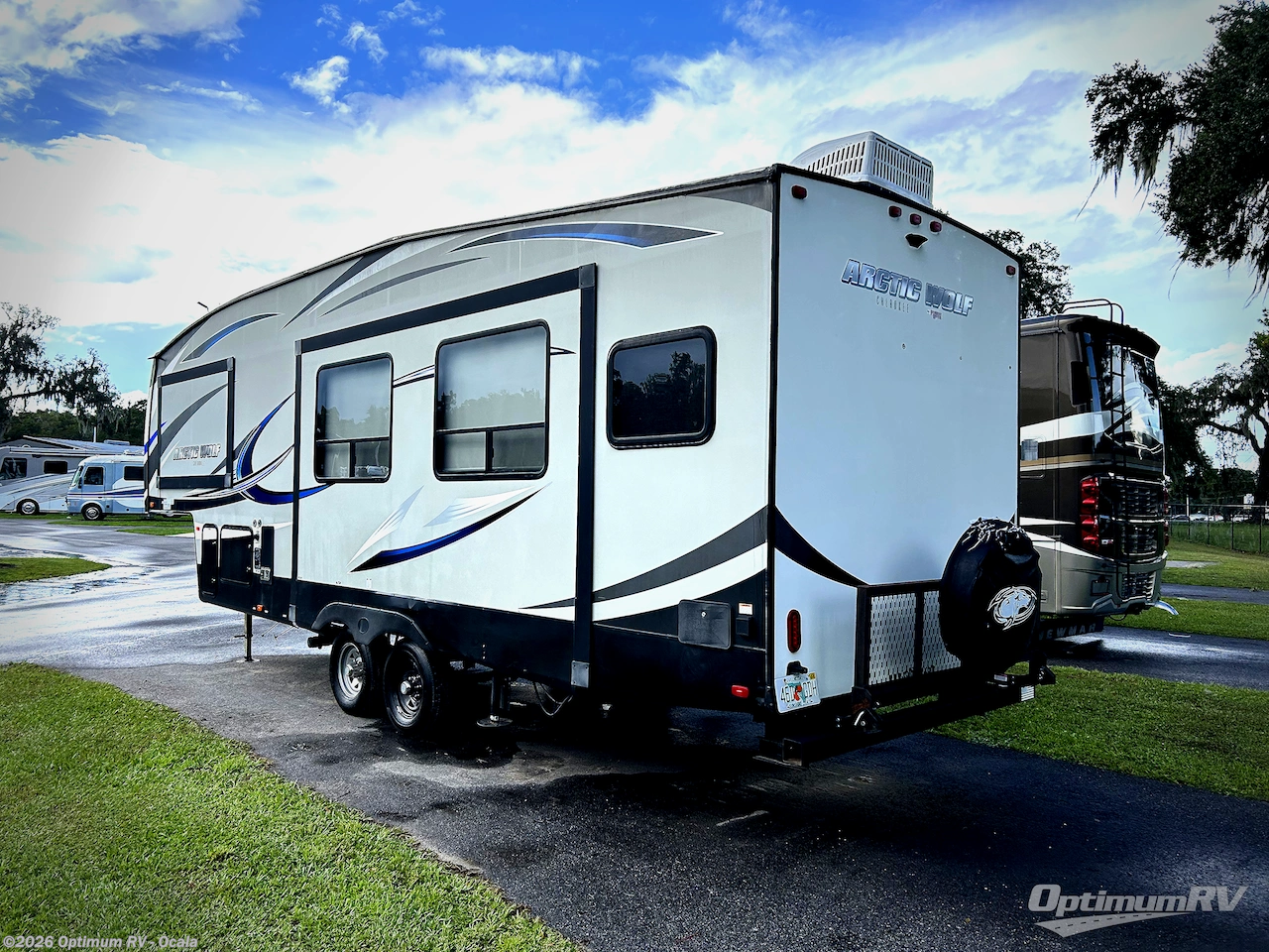 2018 Cherokee Arctic Wolf 305ML6 by Forest River from Optimum RV - Ocala in Ocala, Florida