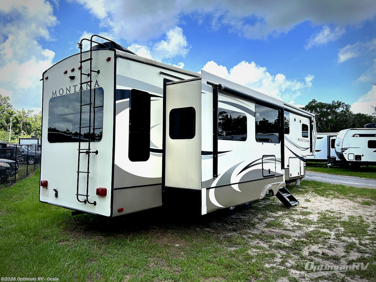 2018 Keystone Montana 3810MS - Used Fifth Wheel For Sale by Optimum RV - Ocala in Ocala, Florida features Slideout, Awning
